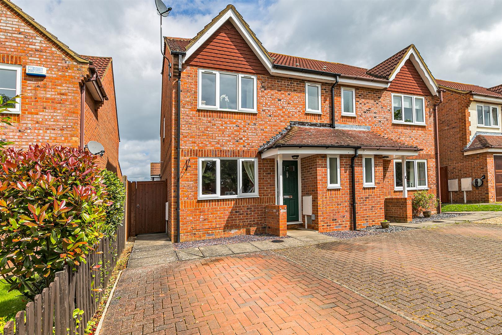 Stratfords are delighted to offer for sale this well presented three bedroom home situated in the sought after area of Tattenhoe. The ground floor accommodation in brief comprises an entrance hall, cloakroom, a spacious living room with natural light flow
